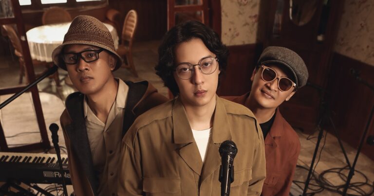 Pasca menyimak karya – karya The Chasmala, No Debat, ini adalah salah satu album group band terbaik