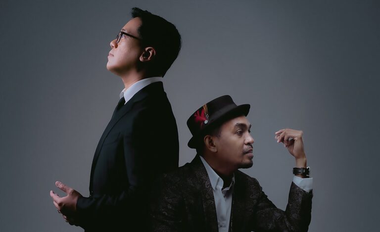 Andi Rianto kolab dengan mendiang Glenn fredly di single remake “Dibalas Dengan Dusta”