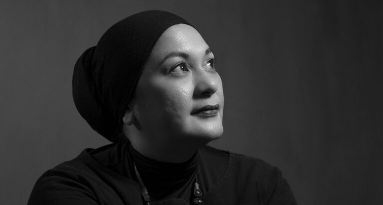 Bumiy menjemput ingatan musik 80-an di single “Prasasti”