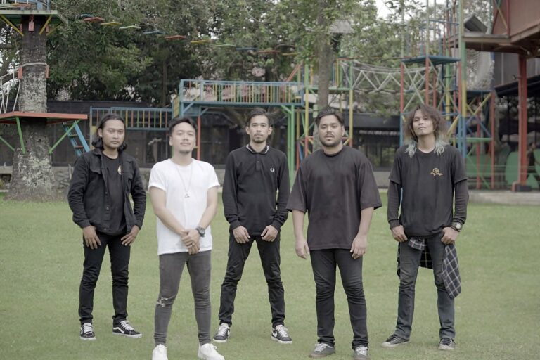 Libatkan jebolan Indonesian Idol, Lurnts, luncurkan single ke empat “I Gave My Best”