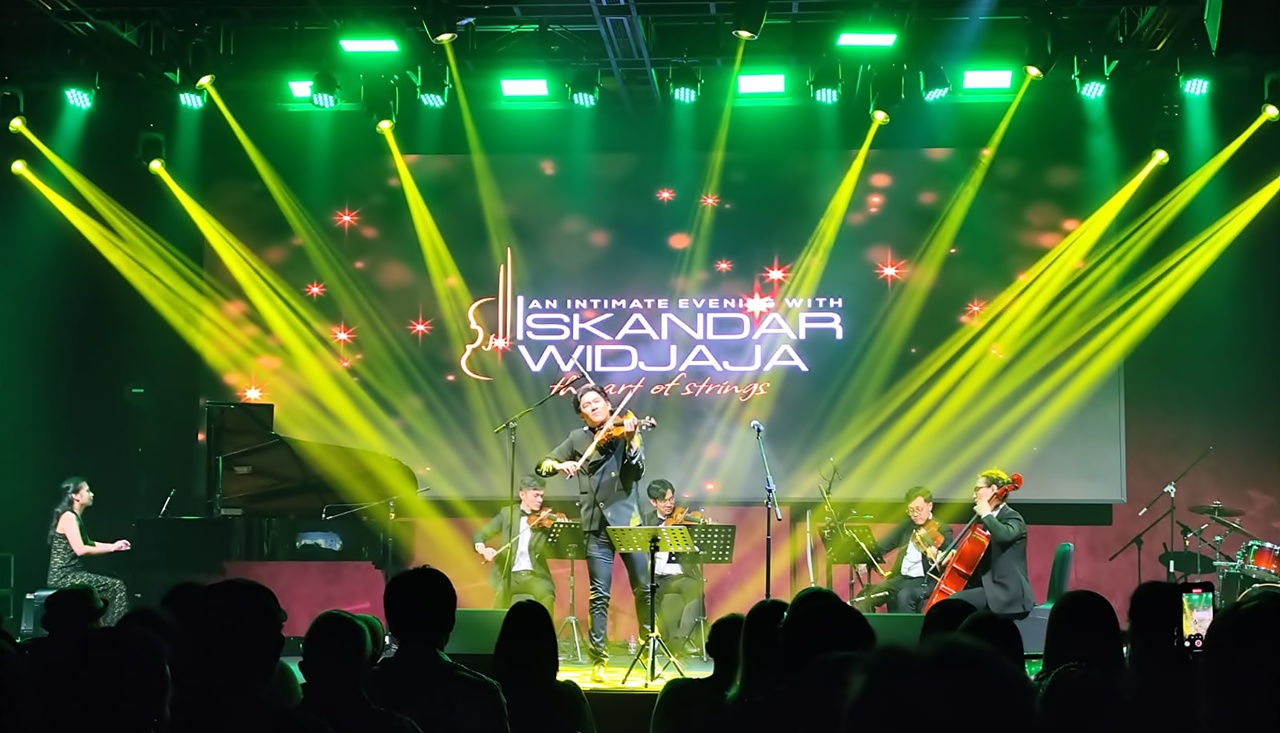 An Intimated Evening with Iskandar Widjaja – The Art Of Strings