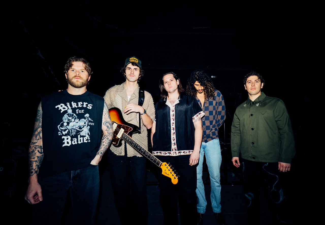 Culture Wars Photo by Elliot Lee