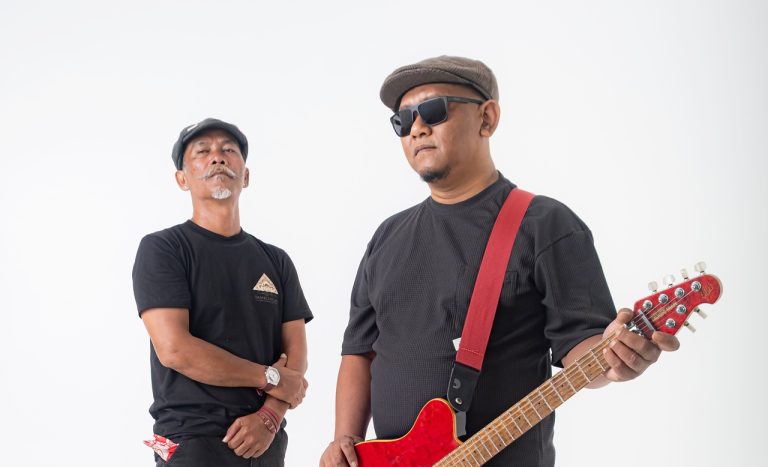 Duo TELEPHONE rilis “Over Depresi (New Arrangement)”